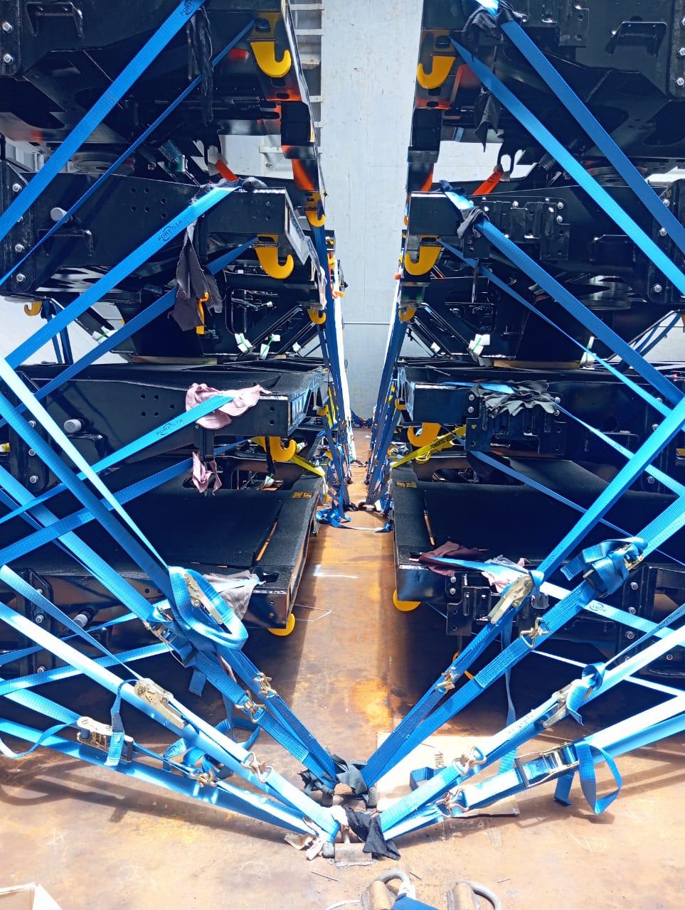Lashing Operation 14