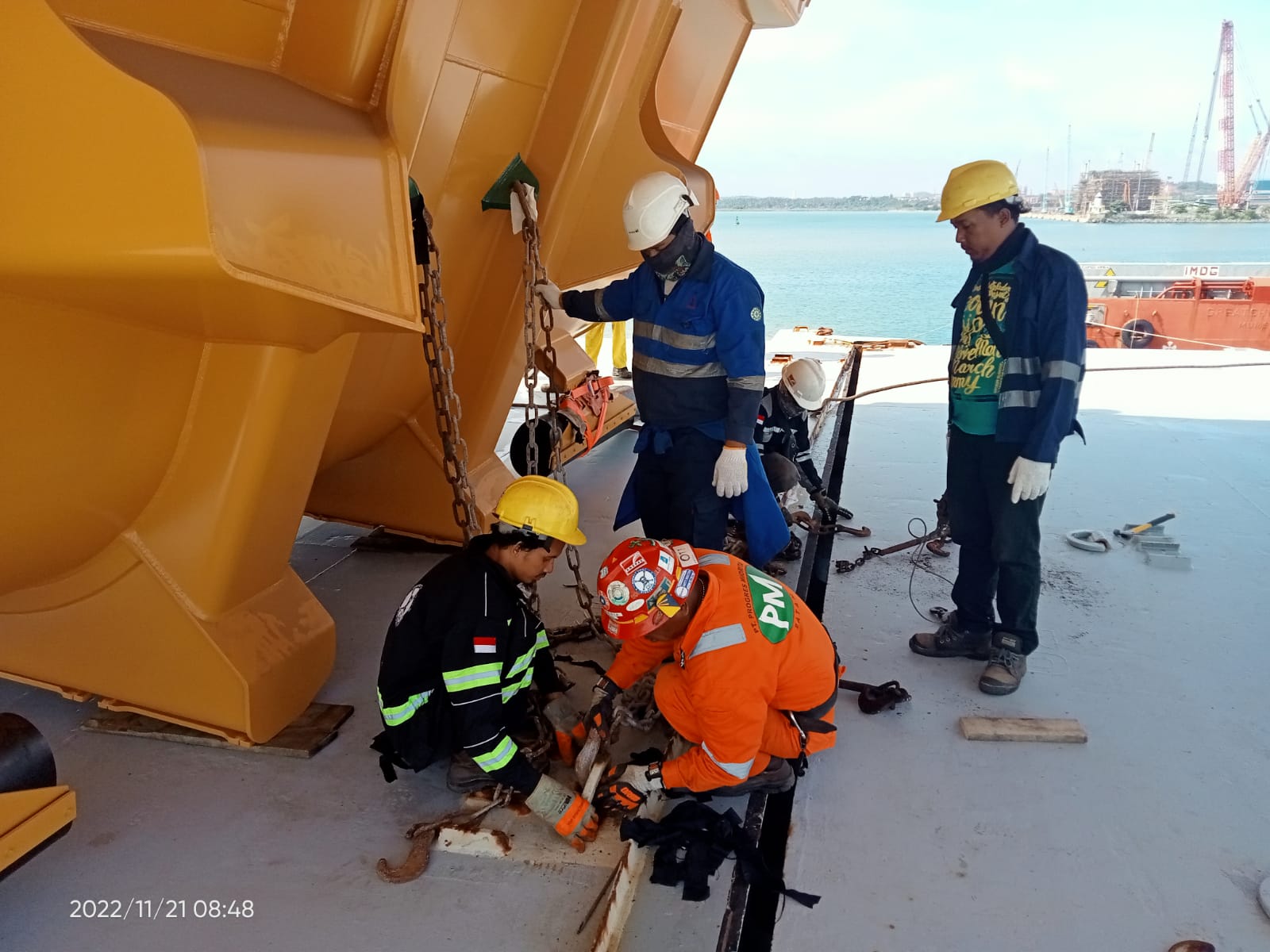 Cargo Lashing
